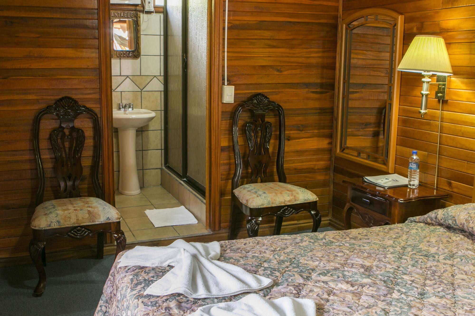 Santa Elena Lodge Cuajiniquil Extérieur photo